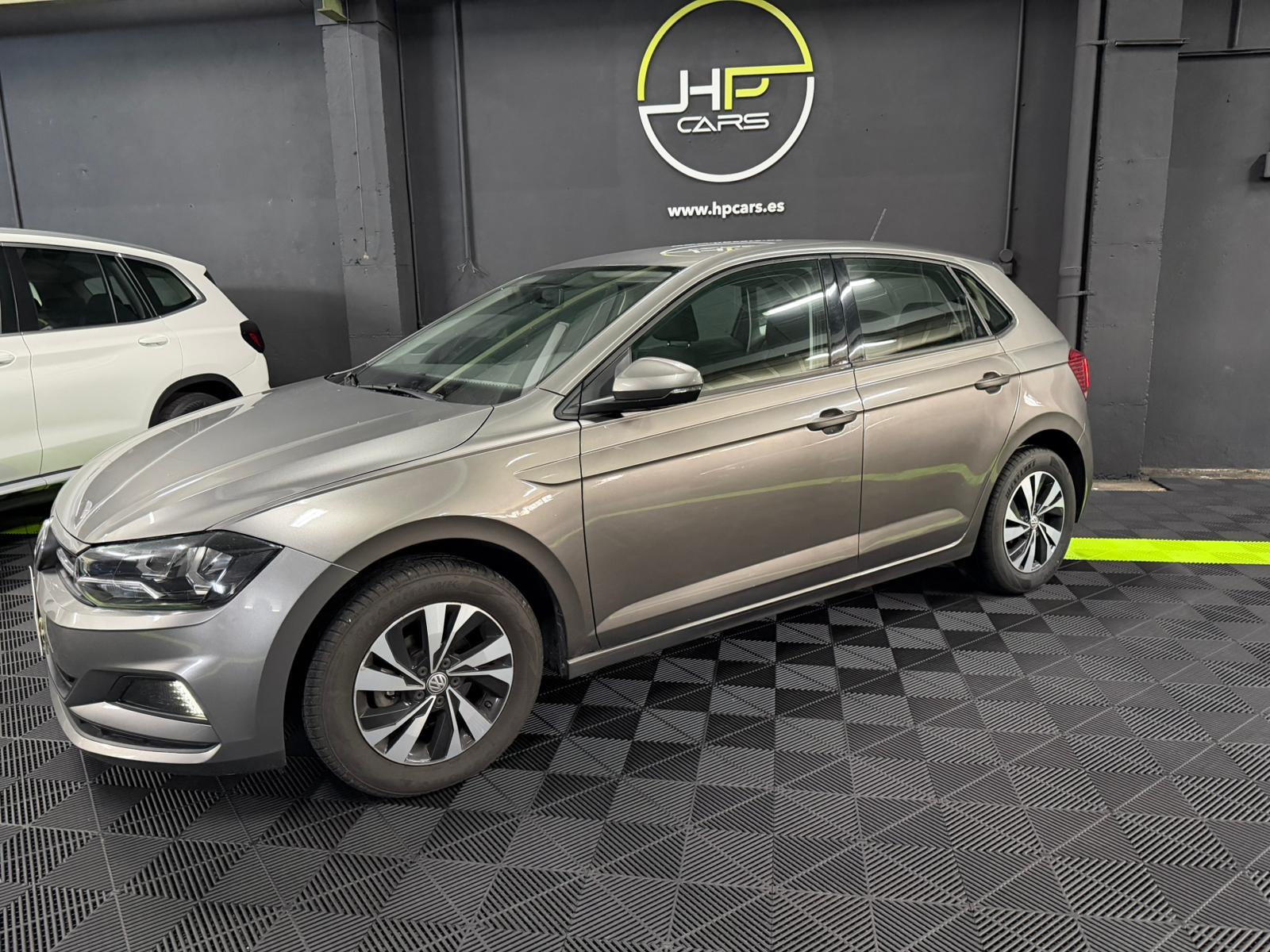 Volkswagen Polo de alquiler en HP CARS Vigo